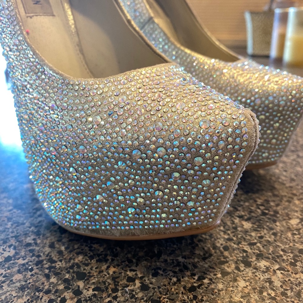 Sparkling Pump - image 1